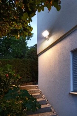 Brennenstuhl AL 1050 P LED Spotlight With PIR Sensor 1010lm 10W IP44 -Landscaping 4007123675715 1178010901 A015 others 27fed