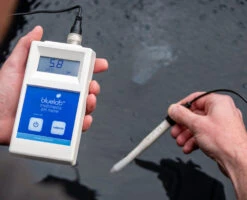 Multimedia PH Meter -Landscaping bluelab multimedia ph meter 1360x1100px2 52694.1659939559